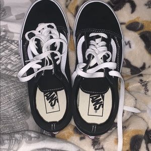 BNWOT Women’s Vans